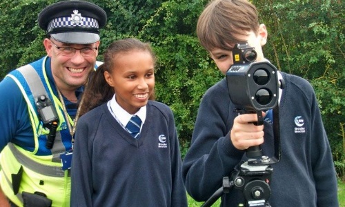Latest News » Student use speed gun in Project Edward police initiative